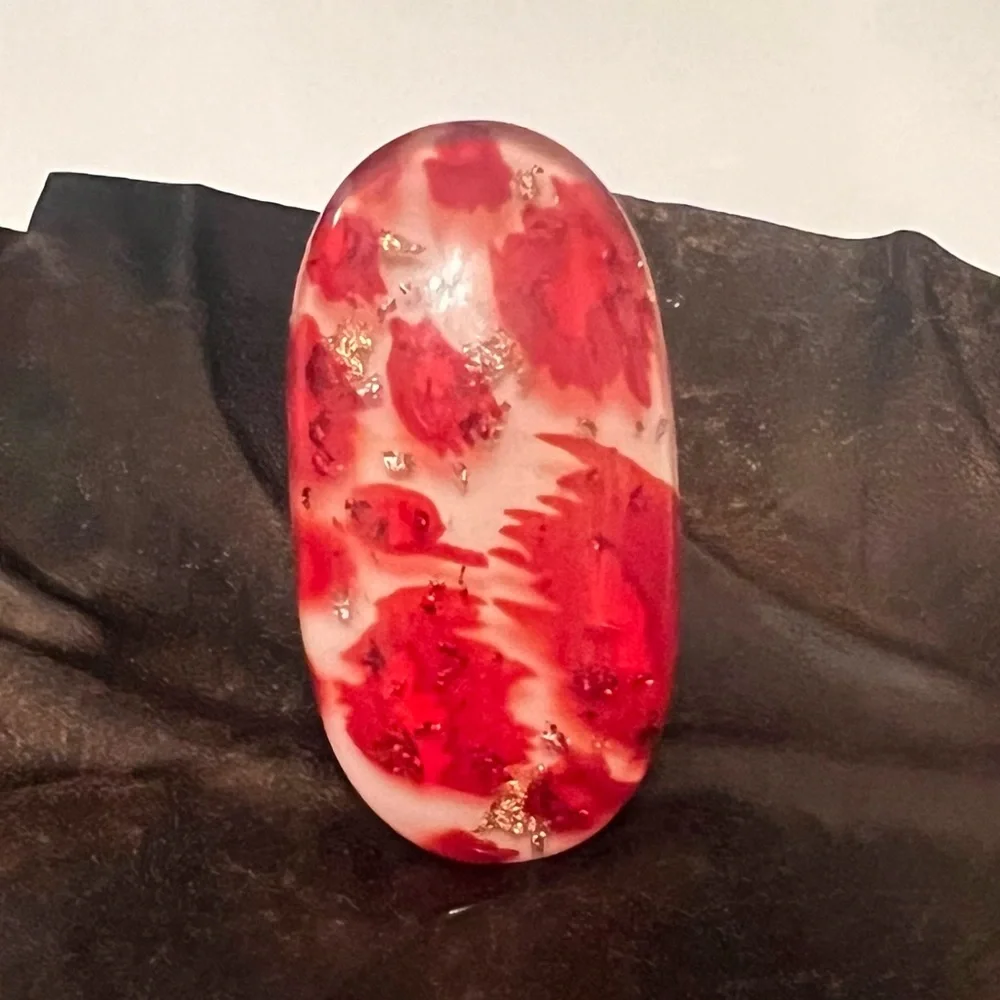 Vintage “TARA* Red Resin & Gold Flake Chunky Statement Ring - Size 8 (2
